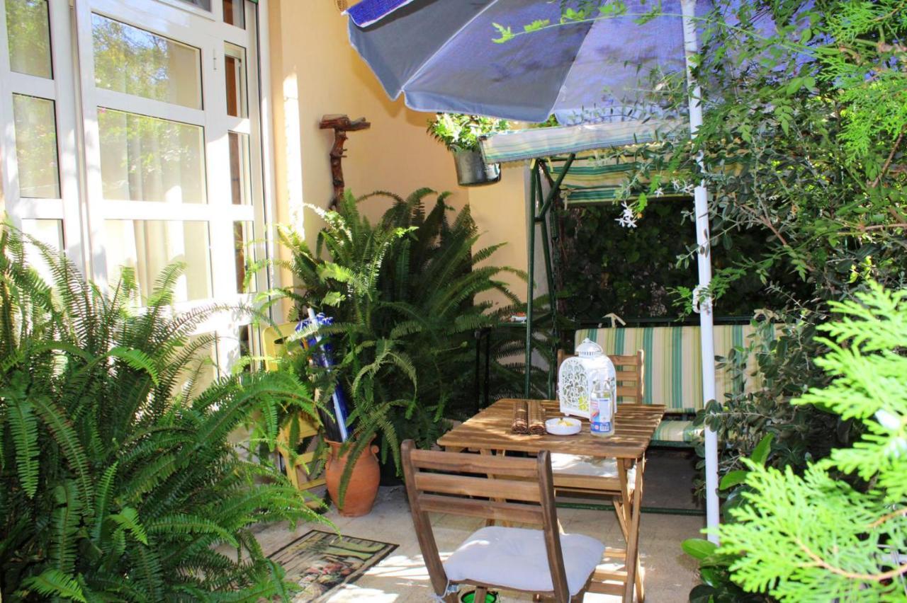 Il Giardino Di Laura Private Rooms Mondello Eksteriør billede