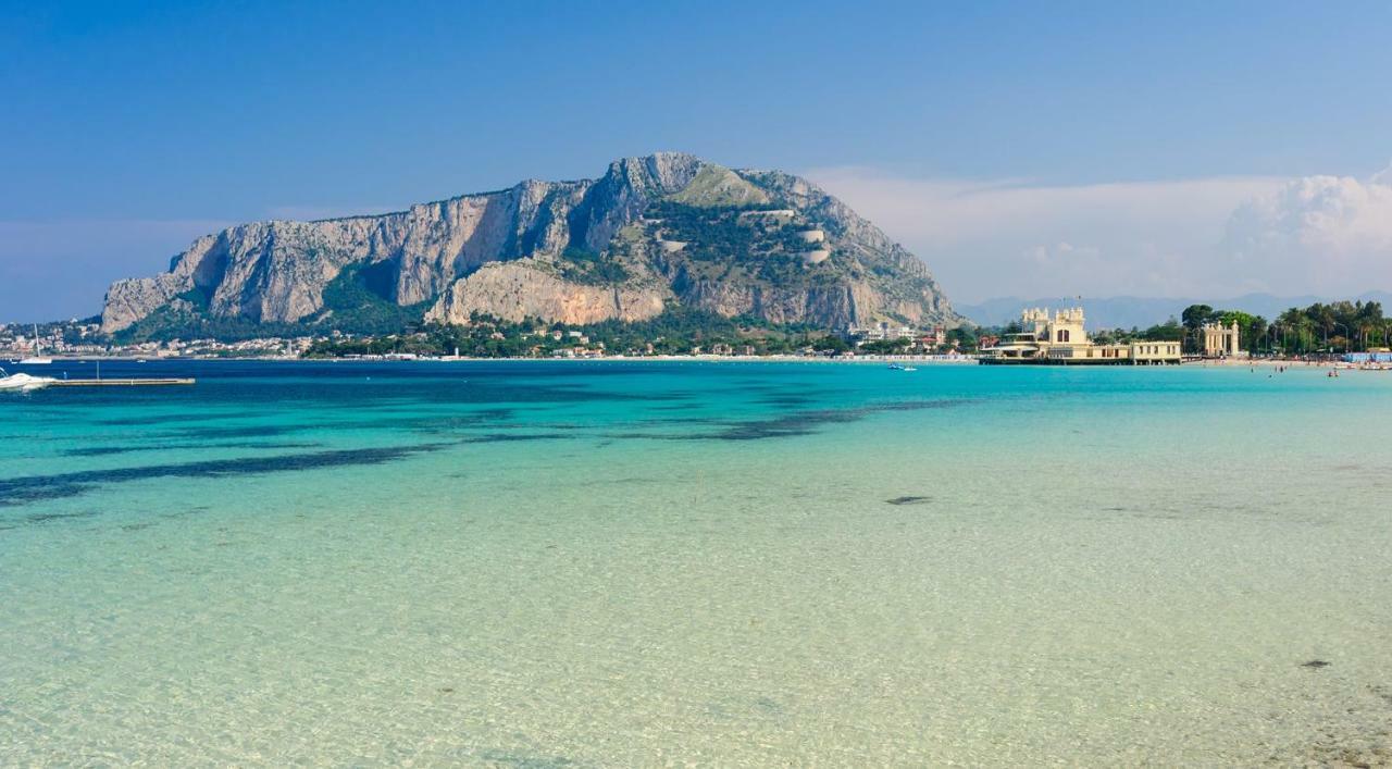 Il Giardino Di Laura Private Rooms Mondello Eksteriør billede
