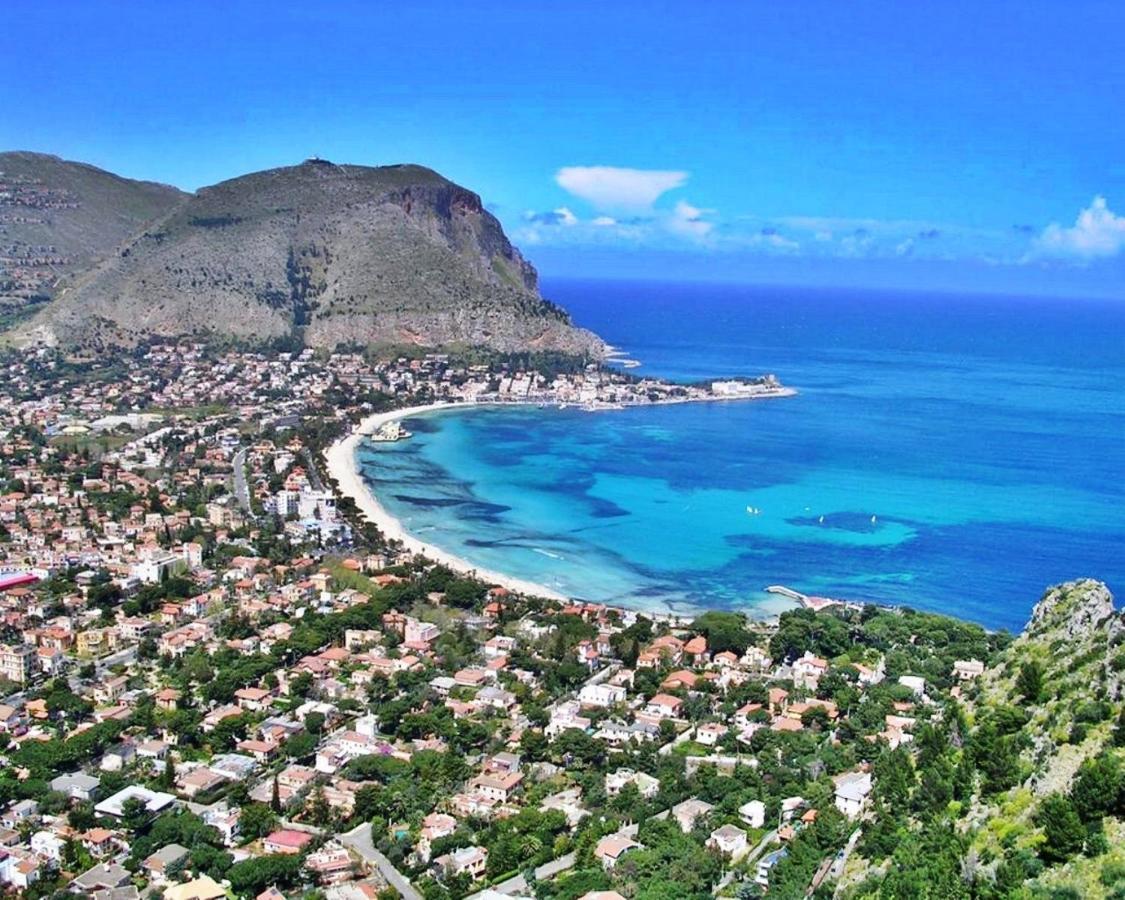 Il Giardino Di Laura Private Rooms Mondello Eksteriør billede